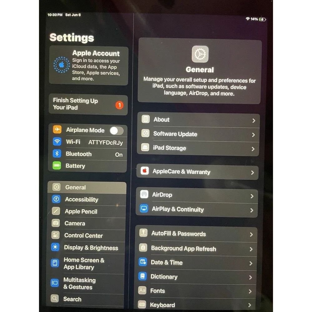 Apple iPad 7th Gen 32GB Space Gray Wi-Fi A2197 10.2
